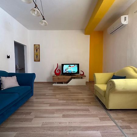 Vollga Apartment Durrës 外观 照片