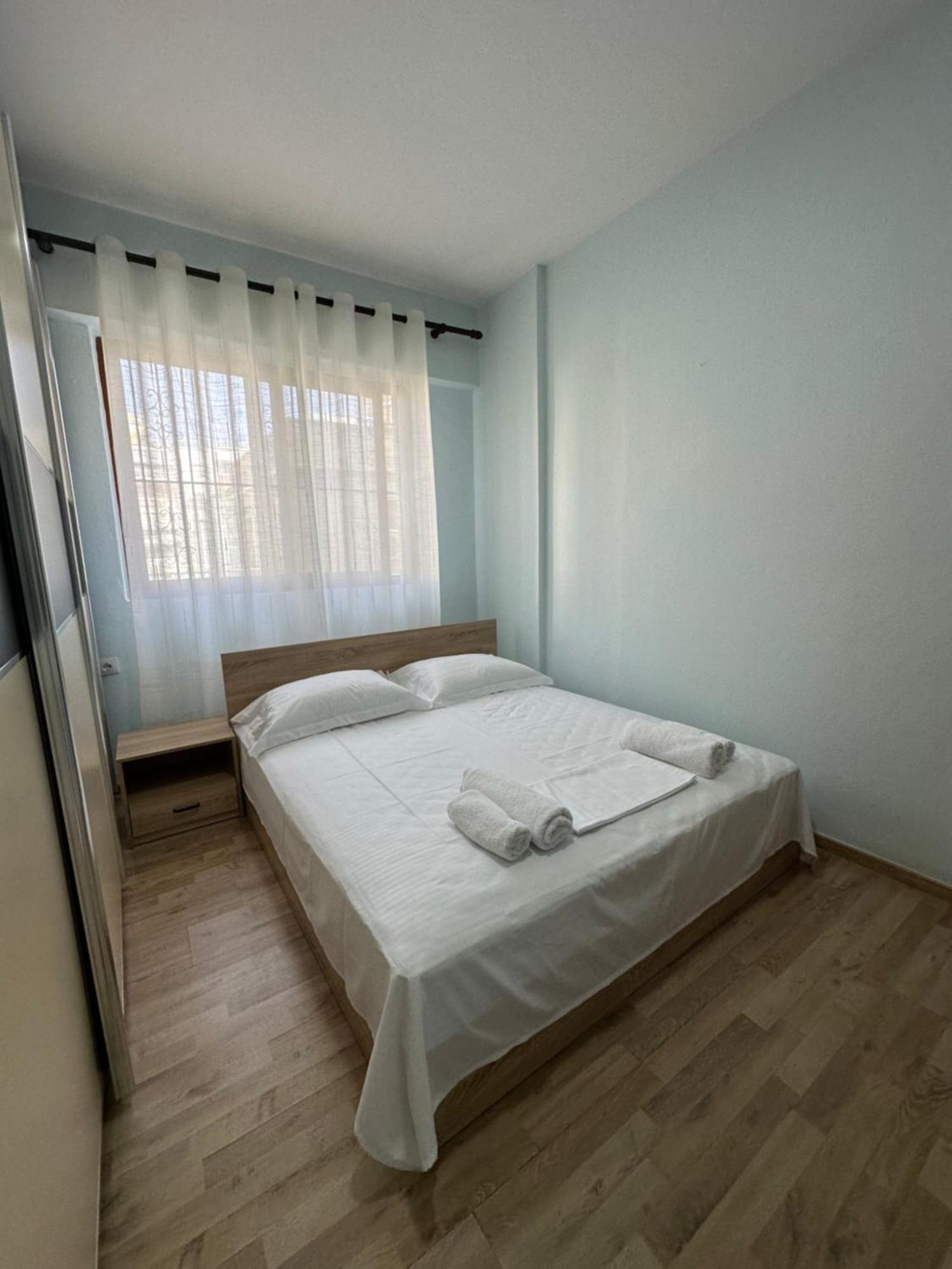 Vollga Apartment Durrës 外观 照片